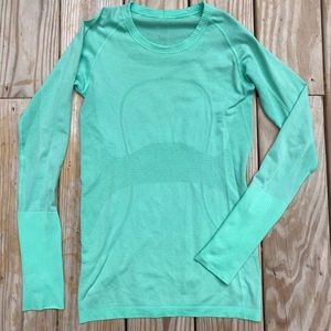 Lululemon swiftly tech long sleeve tee